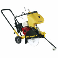 Нарезчик швов швонарезчик бензиновый Masalta MF14-4 (5,5 л.с.) (без диска) мощный и долговечный. <br />
Работает по бетону или асфальту, укрепленная стальная рама позволяет уменьшить вибрацию при нарезке швов. <br />
Минимизация вибрации увеличивает срок