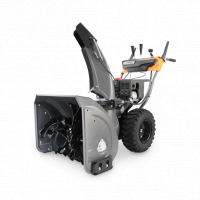 Снегоуборщик WB 7066E работает на зимнем двигателе LONCIN, который успешно запускается даже в условиях сильного мороза. Мощность двигателя – 7 л.с. Ширина захвата снегоуборочного ковша – 66 см, выброс снега – до 11 метров. Данная модель подходит для убор