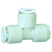 Тройник AQUAPRO JG70-4<br />
Вид инструмента	Пластиковый соединитель<br />
Тип:	JG<br />
Резьба:	1/4